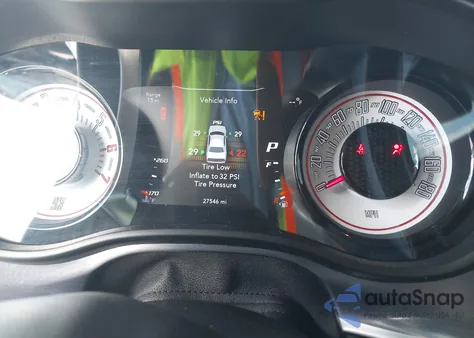 2023 Dodge Challenger R/T Scat Pack Widebody z USA, uszkodzony, nr VIN 2C3CDZFJ1PH593769